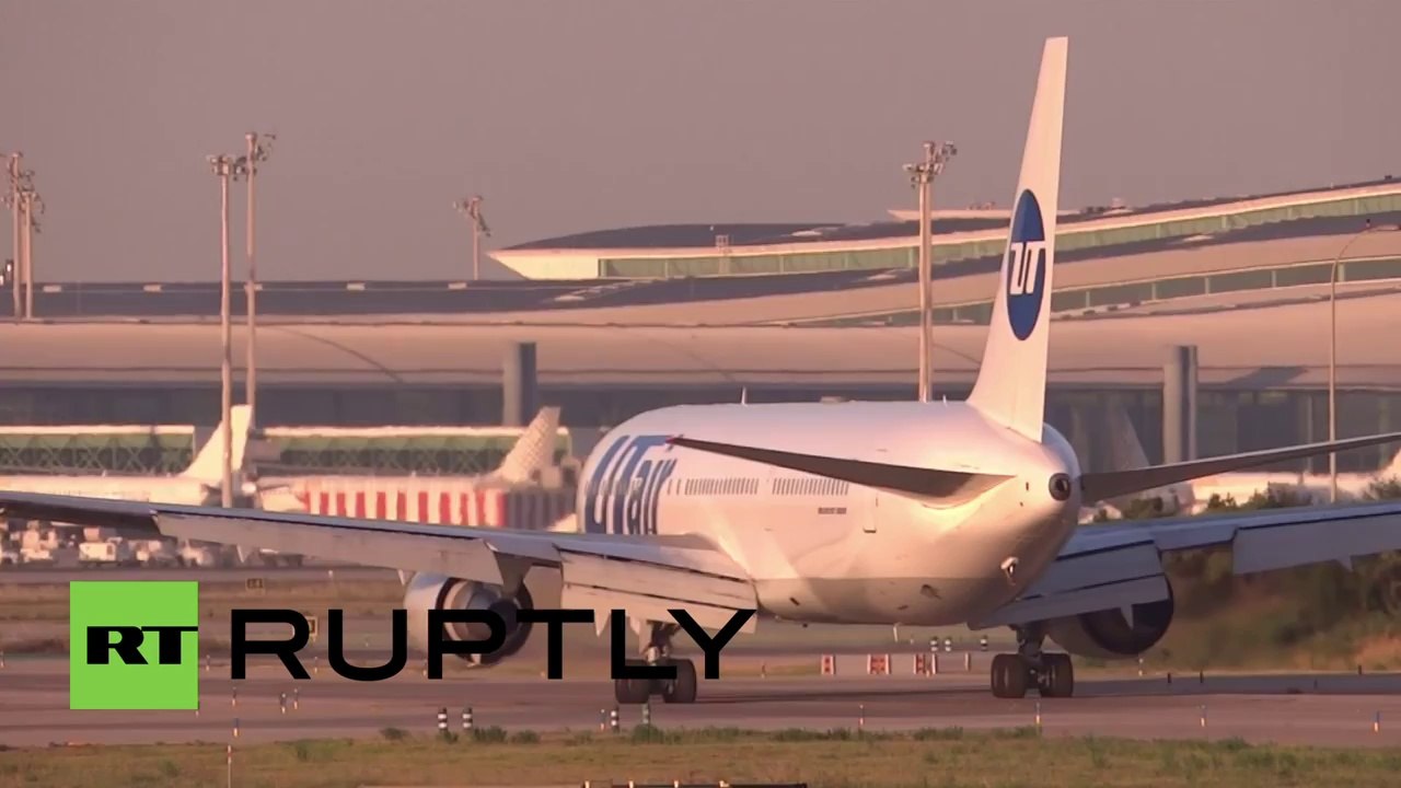 Spain- Passenger planes seconds from disaster