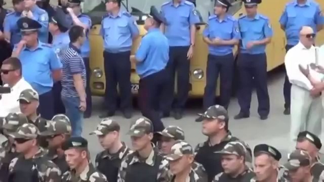 Драка нападение на Посольство России в Одессе