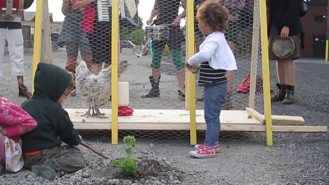 Le Début des Haricots présente la Fête de la Poule - coming soon in BXL!