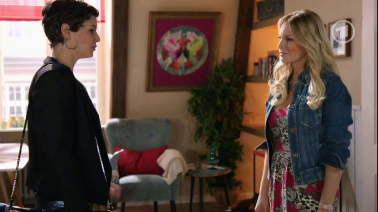 Folge 4525 Rebecca + Marlene + Tanja