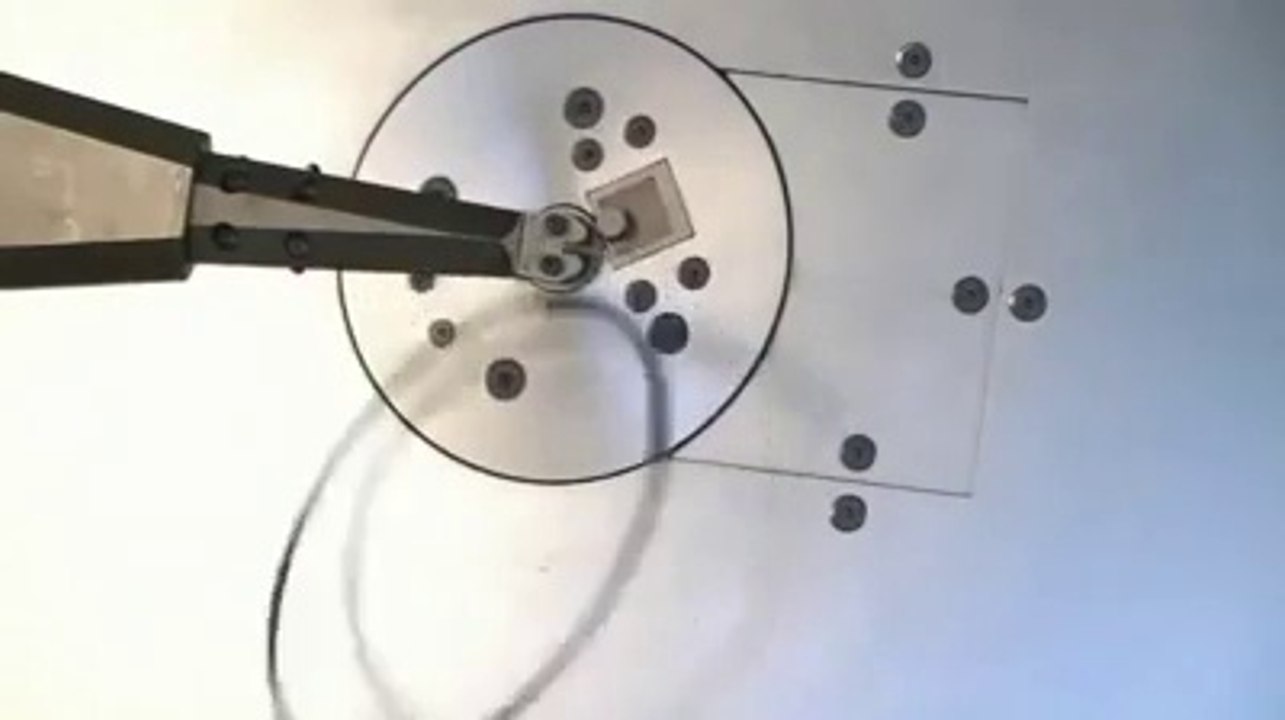 Fastest wire bending in the world (amazing engineering)