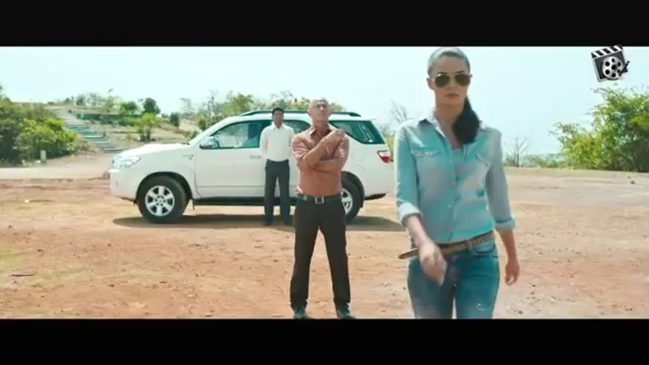 Pink Lips Hate Story 2
