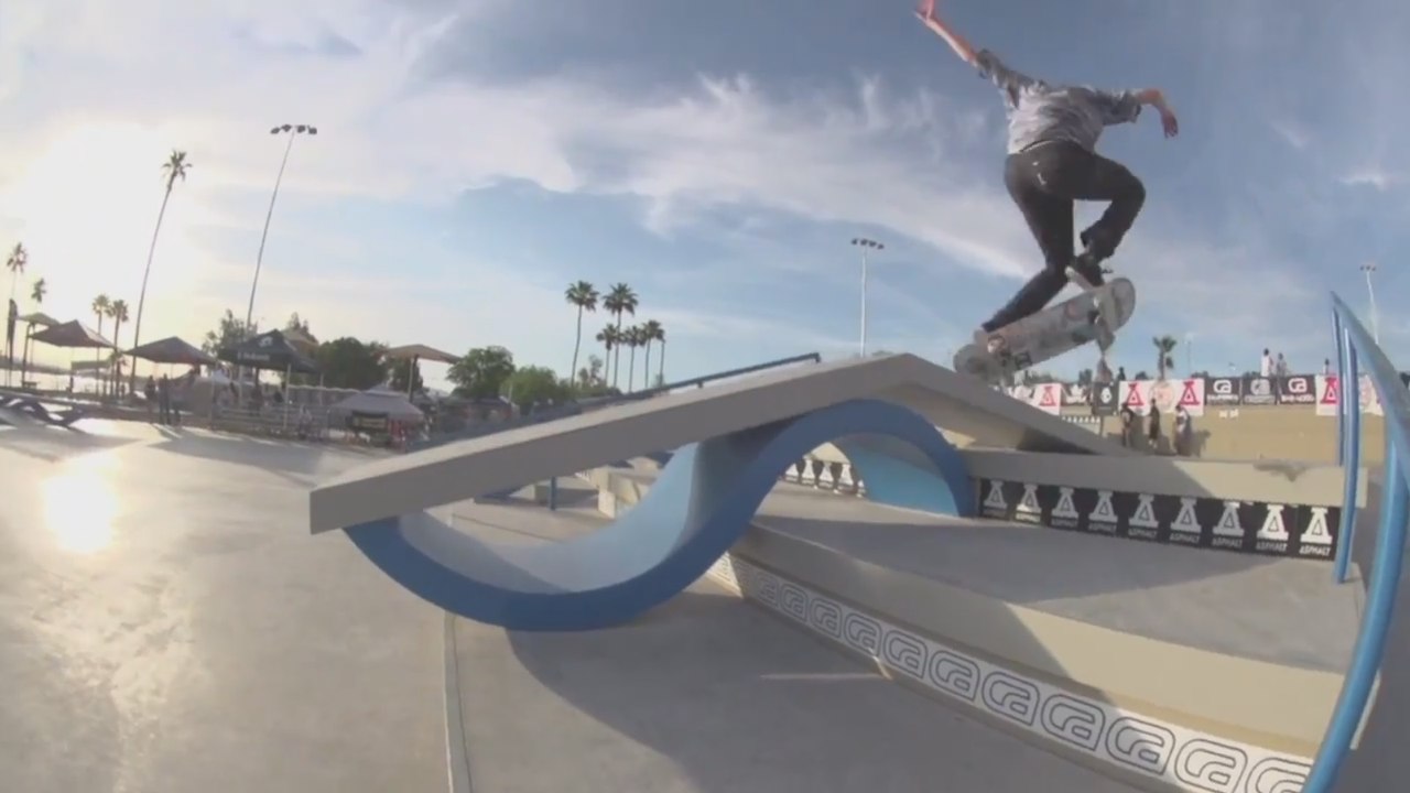 Strictly skating with Tyson Bowerbank - Skateboard