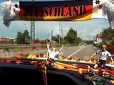 По Германии ездит фан-такси в стиле ЧМ по футболу