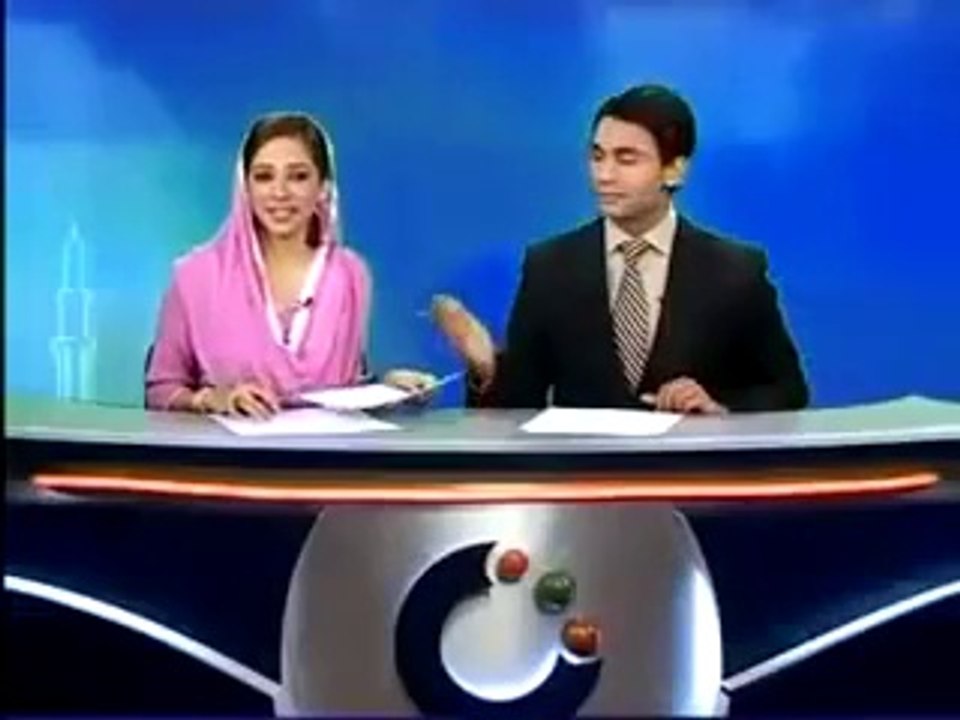 Pakistani news Anchor behind the Camera