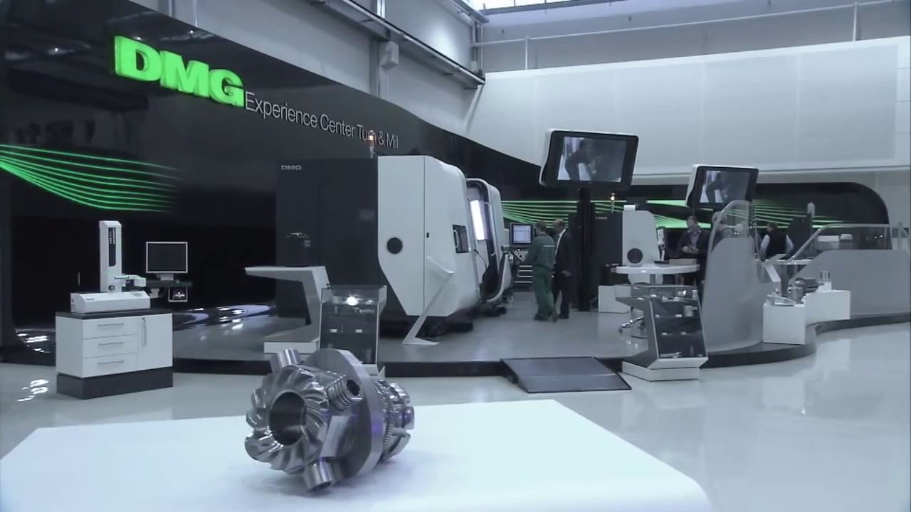 Démo d'une Machine Hi-tech énorme: CTX gamma 2000 TC