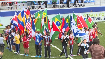 Ronaldo inaugura il Football for Hope Festival