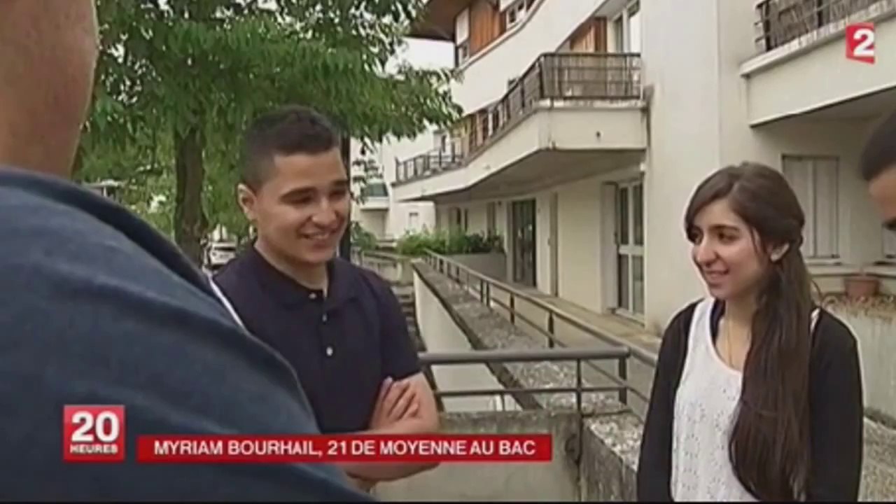 Une arabo-mesulmane en France a obtenu le bac avec une moyenne de 21,03/20