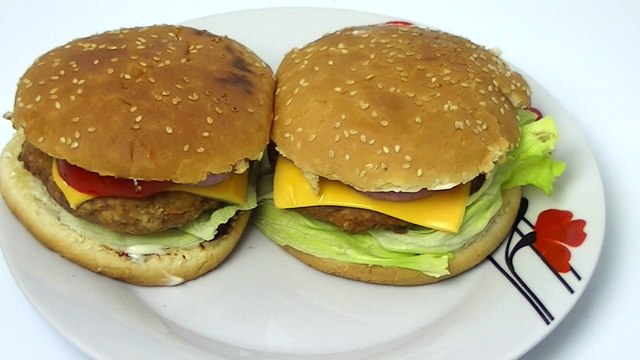 CHICKEN BURGER PATTIES *COOK WITH FAIZA*