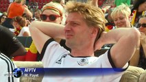 Coupe du Monde: des supporteurs installent leurs canapés dans des stades à Berlin