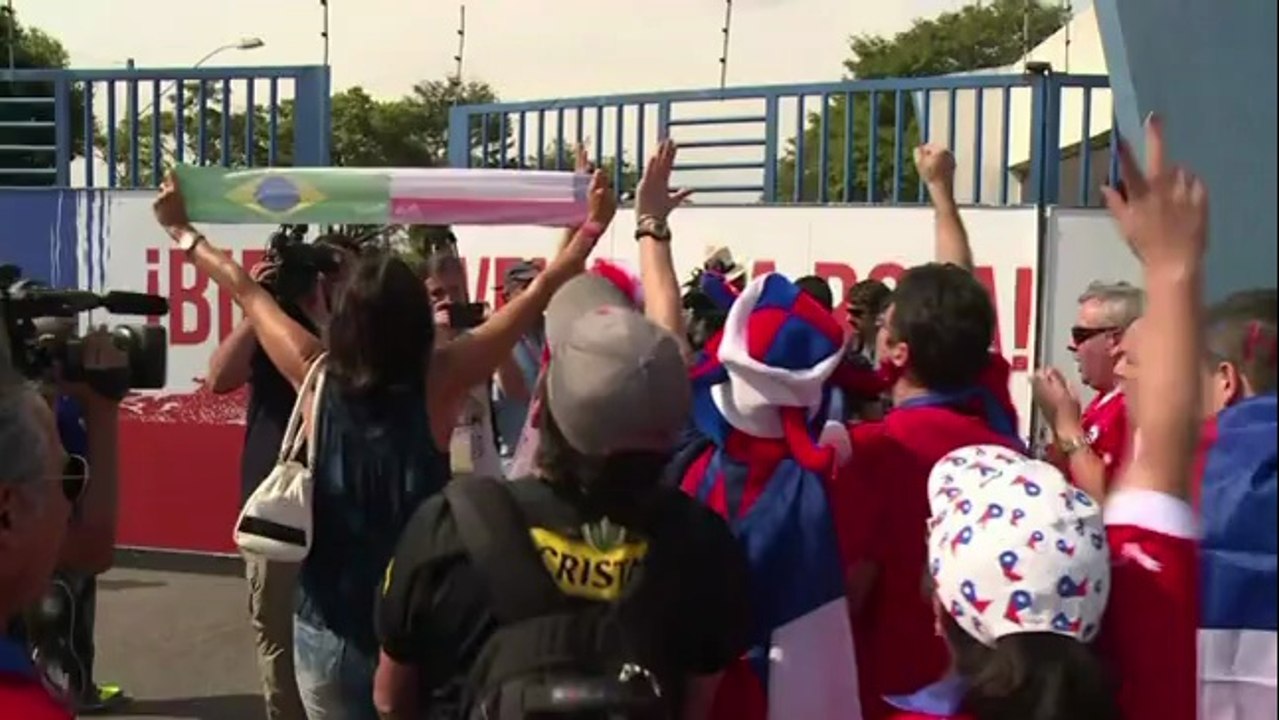 Mondial-2014: entraînement des Chiliens, tombeurs des Espagnols