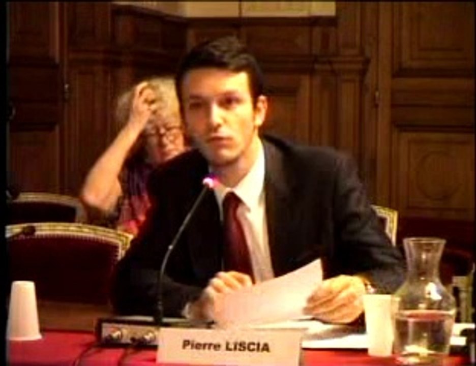 Voeu déposé par Pierre LISCIA en faveur de l'implantation d'un marché alimentaire hebdomadaire rond-point de la Chapelle