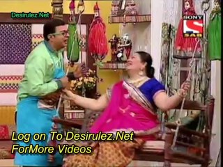 Tu Mere Agal Bagal Hai 8th July 2014 Part2