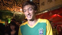 Brasil 2014 - Un aficionado francés llora la derrota de Brasil