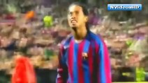 Lionel Messi Ronaldinho humiliates(1)