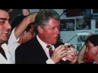 Napoli - La pizzeria Di Matteo a 20 anni da Clinton (08.07.14)