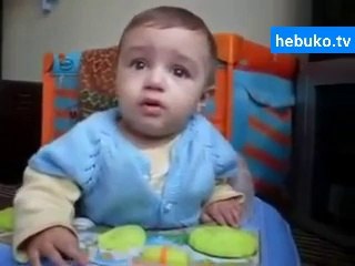 Sevdiği kızın kendisine abi dediğini duyunca ağlayan sevimli bebek Kürşad