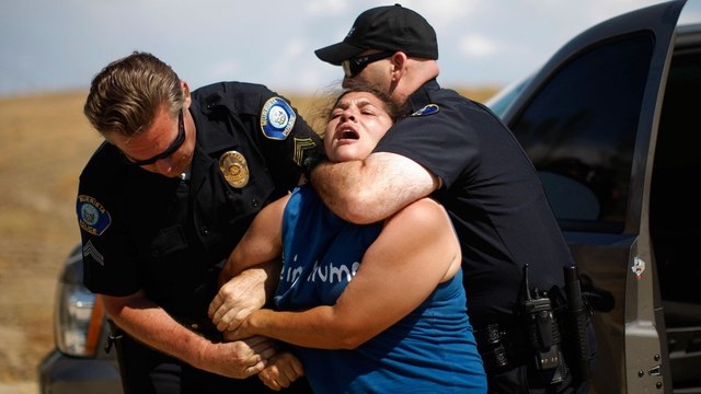 President Obama's Texas trip (for fundraisers) overshadowed by border crisis