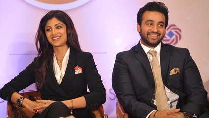 Télécharger la video: Satyug Mera Gold Plan Launch | Shilpa Shetty & Raj Kundra