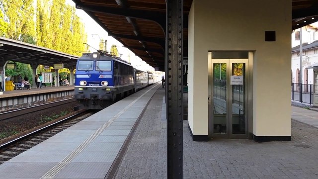 Gdańsk Oliwa - peron dalokobieżny / StaraOliwa.pl