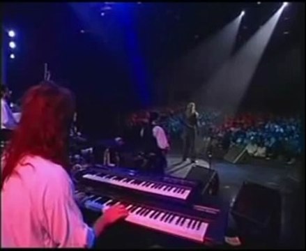 B.J. THOMAS- Raindrops Keep Falling on my Head