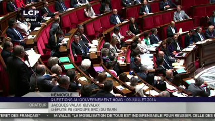 Le sous-entendu polémique d'un député à l'Assemblée contre la droite, après le meurtre de l'enseignant albigeoise
