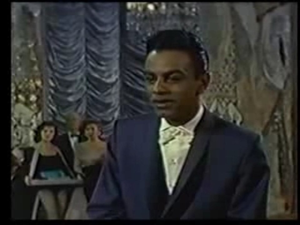 Johnny Mathis - A Certain Smile