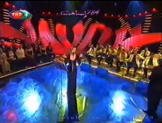 Umut AKYÜREK-Kordonboyu'nu Başıma Yıktı Gitti İzmir'li Kız