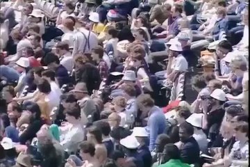 MICHAEL HOLDING SMASHES GRAEME WOOD'S FACE - 1983 WORLD CUP_x264