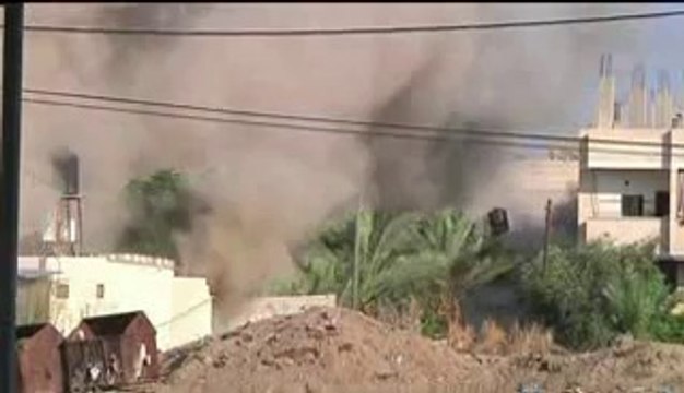 Video shows Israeli airstrikes on Gaza Strip - BBC News