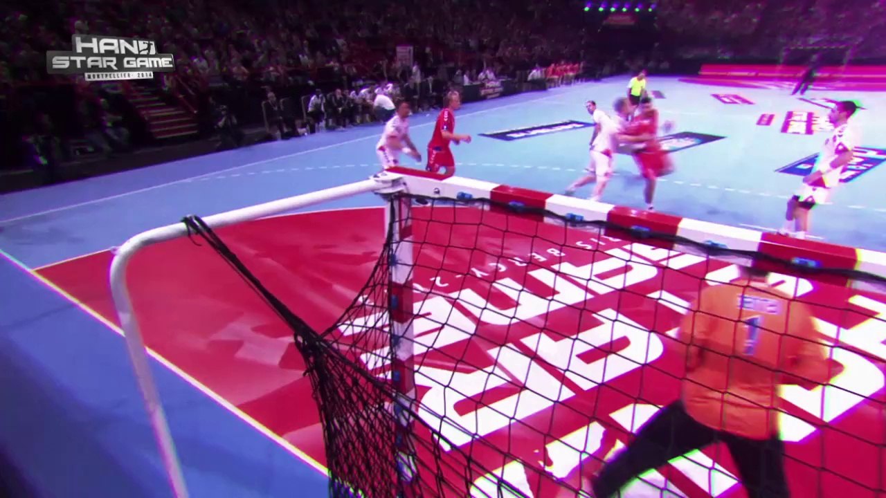 Trailer Hand Star Game 2014