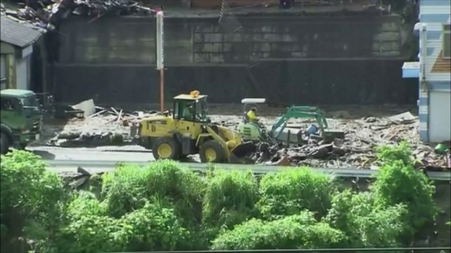 Japon : violentes tempêtes dans le giron du typhon Neoguri