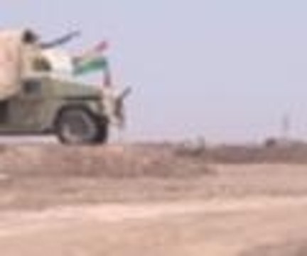 Kürtler hendek kazıyor