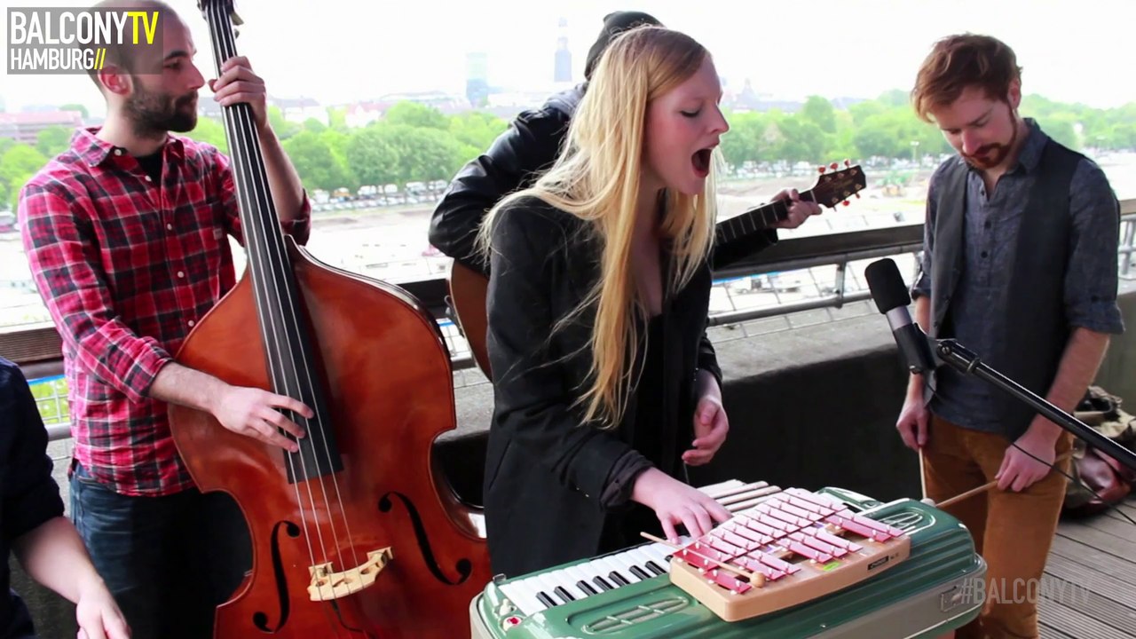 VIVIE ANN - PICTURES