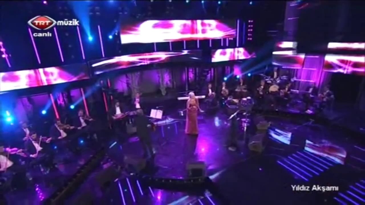 MUAZZEZ ERSOY-TADI YOK SENSİZ GEÇEN NE BAHARIN NE YAZIN