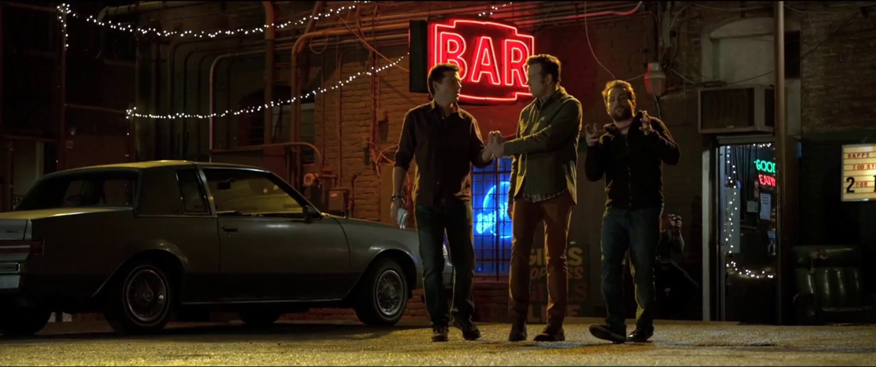 QUERO MATAR MEU CHEFE 2 _ Trailer legendado portugues