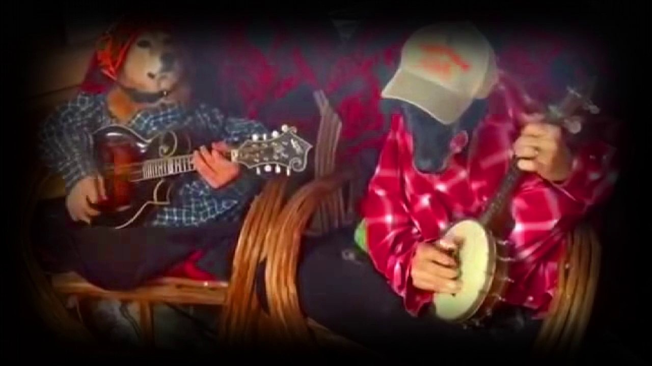 chiens musiciens jouant le lion est mort ce soir