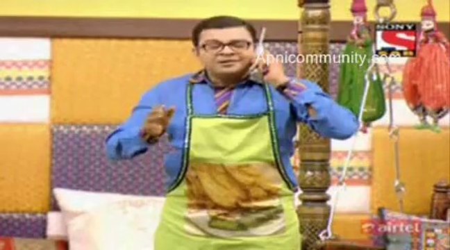 Tu Mere Agal Bagal Hai - 10th July 2014 pt1