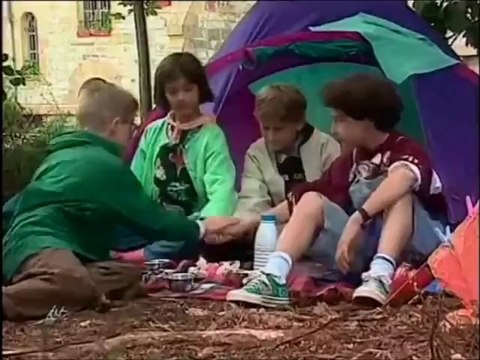 Les Compagnons de l'Aventure : Lola et les Sardines générique