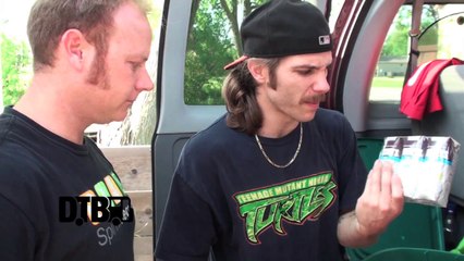 Lydia Can't Breathe - BUS INVADERS Ep. 646