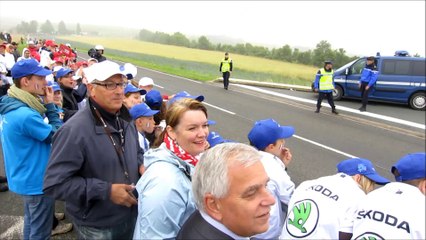 Aisne : bain de foule pour François Hollande