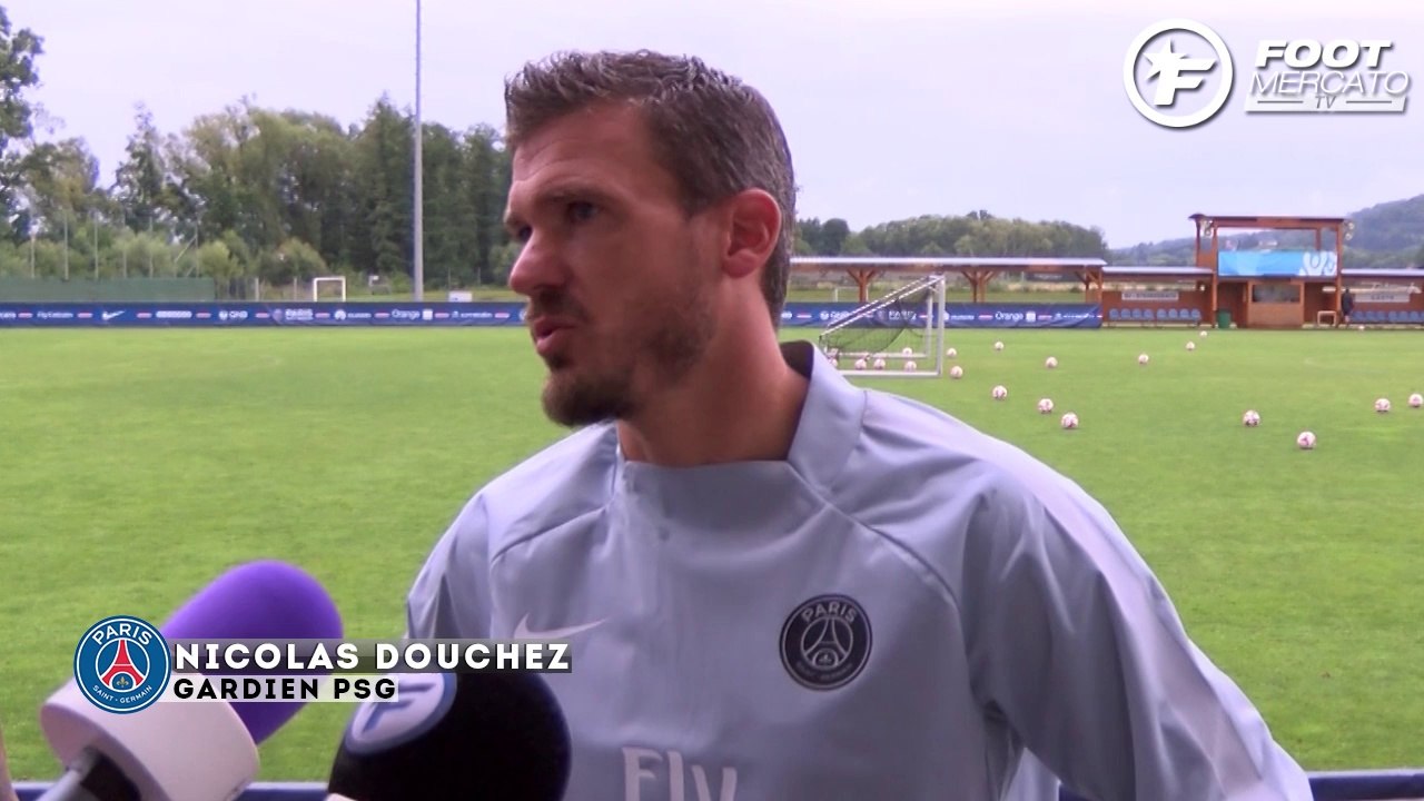 Douchez content pour Lavezzi