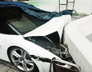 CCTV Hotel Valet Crashes Lamborghini Gallardo in Delhi