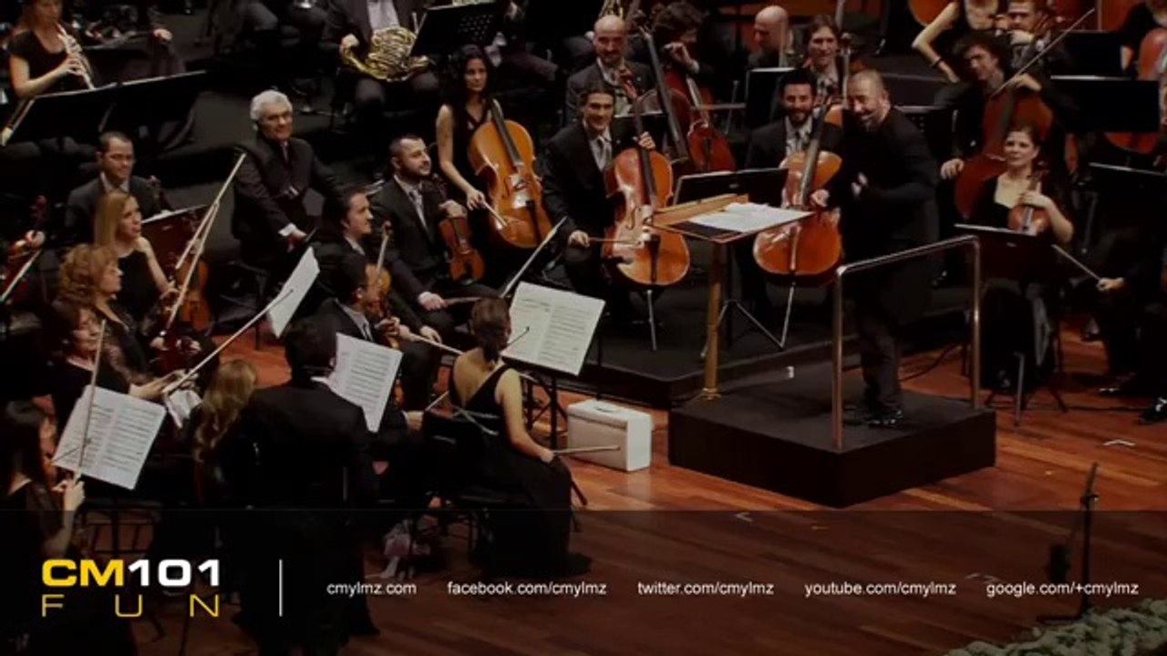 Cem Yılmaz - Burs