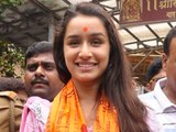 Shraddha Kapoor Visits Siddhivinayak Temple