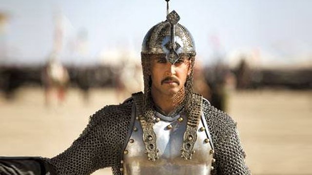 Ashutosh Gowariker Paid 50 Crore To Hrithik Roshan For Mohenjo Daro?