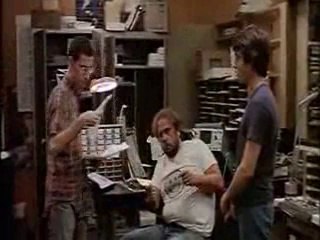 Podrías buscarte una puerta trasera