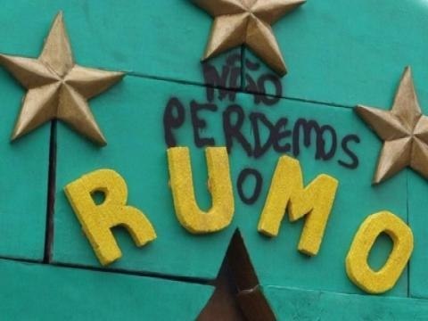 Mondial 2014: des Brésiliens soutiennent toujours la Seleçao – 11/07