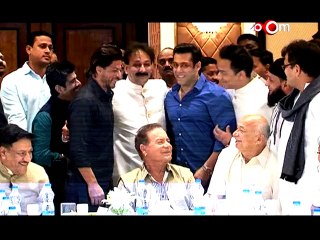 Salman Khan and Shahrukh Khan's Hug turns into a joke!