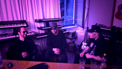 B-LASH - Funk-O-Tronic VBlog 01 mit Frauenarzt & MC Bogy